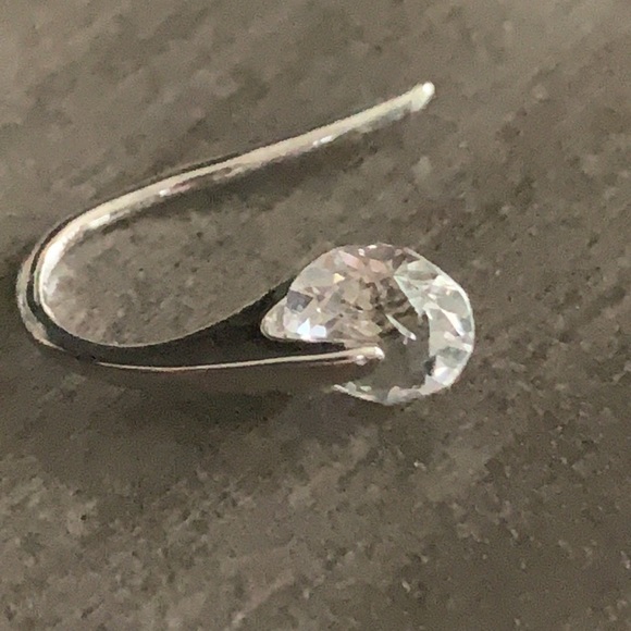 Pressure set Crystal earrings hypoallergenic - Picture 5 of 7